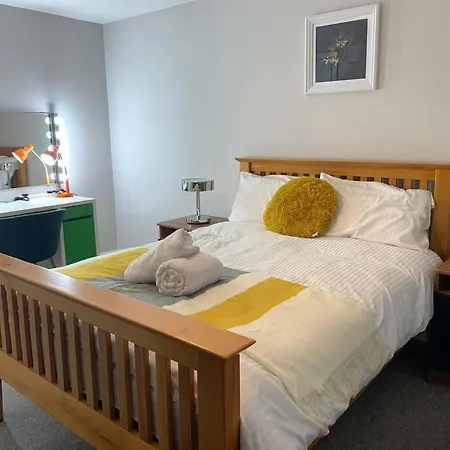 Aqua Dreams - Serviced Luxury Modern Belfast City Centre 2 Bed Apartment Exterior photo